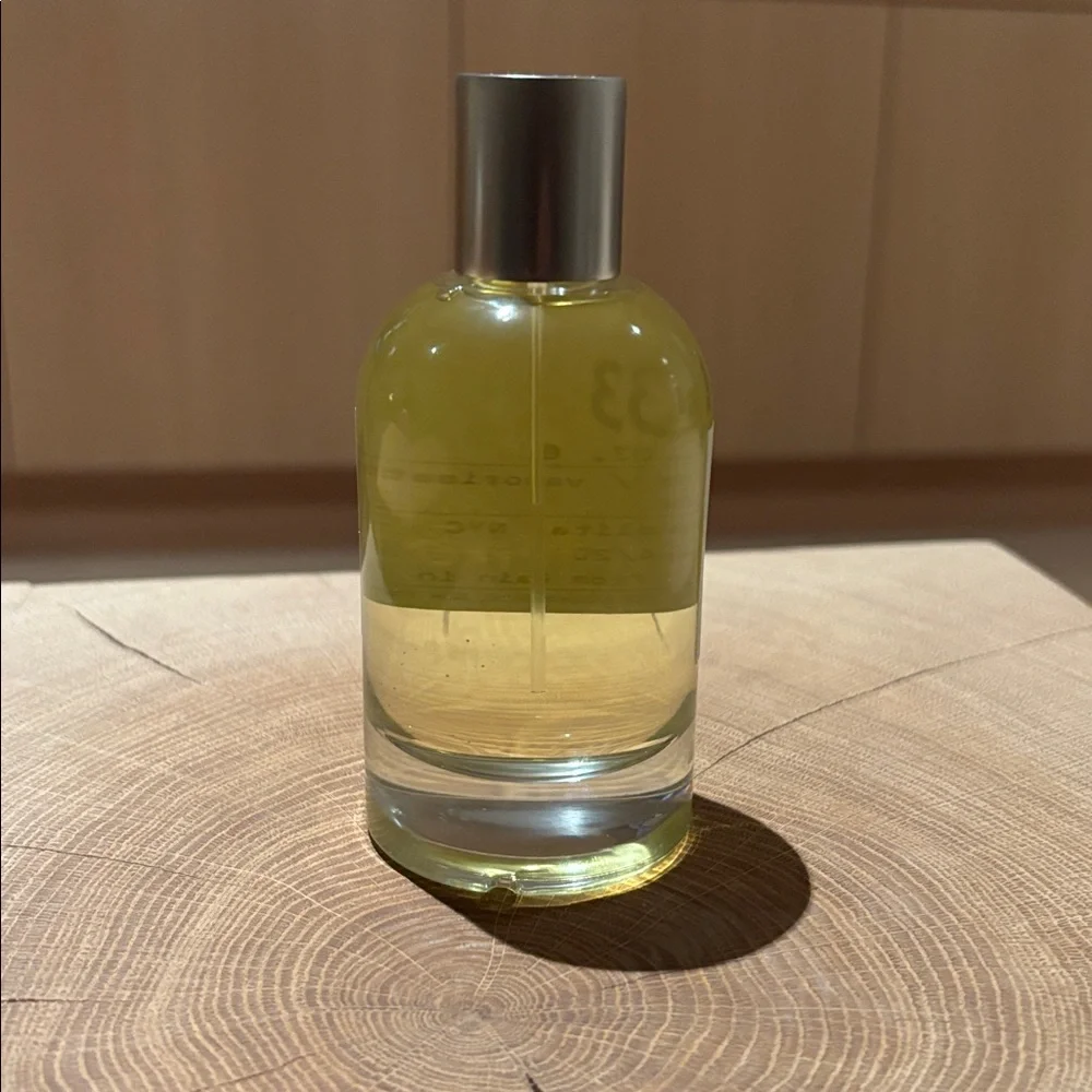 Le Labo Santal 33 Eau de Parfum 100ml - Picture 2 of 8